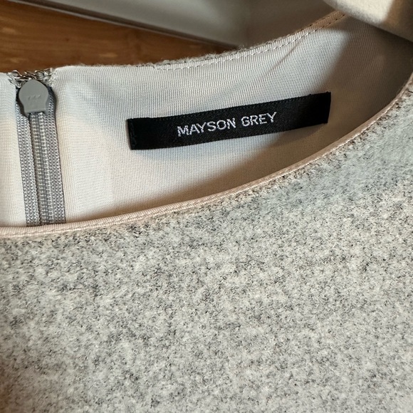 Mayson Grey Sweater Size 2 - Picture 5 of 12